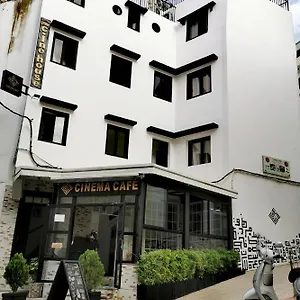 Cine House *** Fès