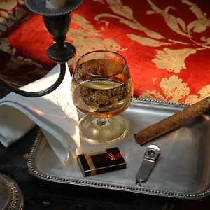 5* Riad La Maison Bleue Batha
