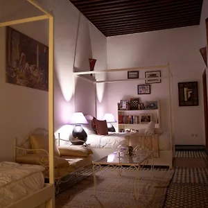 3* Riad La Cheminée Bleue